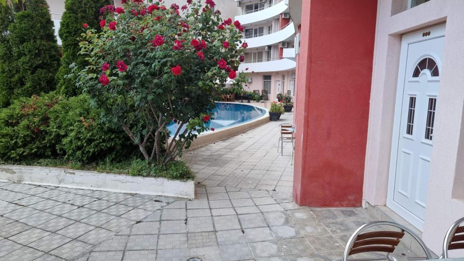 Luxurious Studios Nani Kranevo Exterior foto
